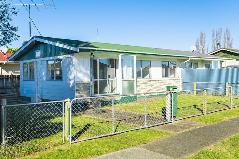 Photo of property in 20a Queens Road, Elgin, Gisborne, 4010