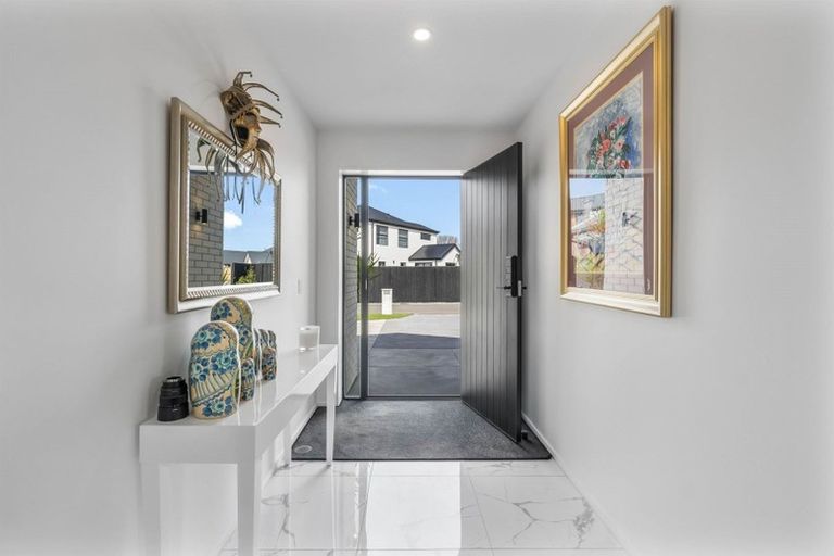 Photo of property in 4 Kinnerton Lane, Casebrook, Christchurch, 8051