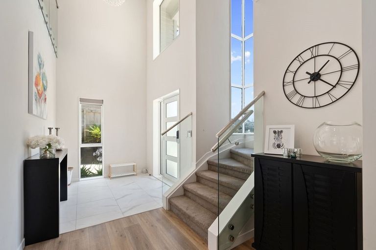 Photo of property in 16 Harvest Avenue, Orewa, 0931