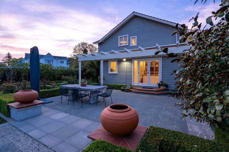 Photo of property in 34 Heaton Street, Merivale, Christchurch, 8052