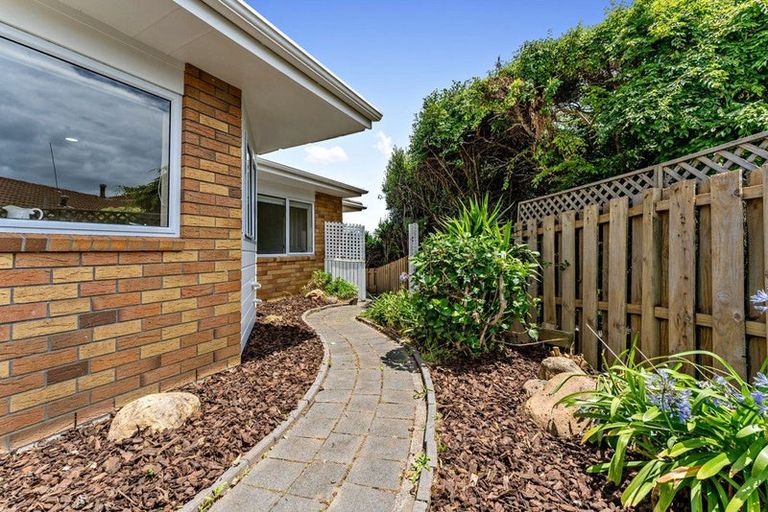 Photo of property in 4/15 Edendale Road, Somerville, Auckland, 2014