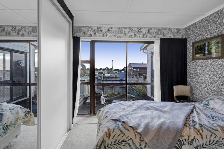 Photo of property in 27 Fitzroy Road, Fitzroy, New Plymouth, 4312