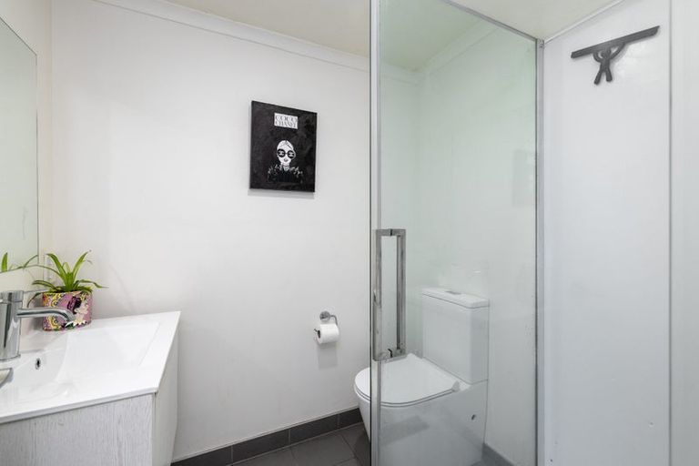 Photo of property in Salisbury Park, 12/226g Salisbury Street, Christchurch Central, Christchurch, 8013