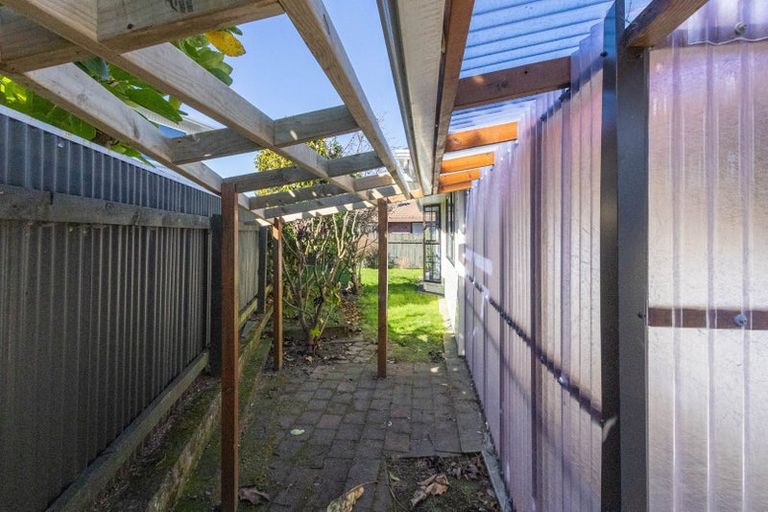 Photo of property in 3/41 Athlone Crescent, Avalon, Lower Hutt, 5011