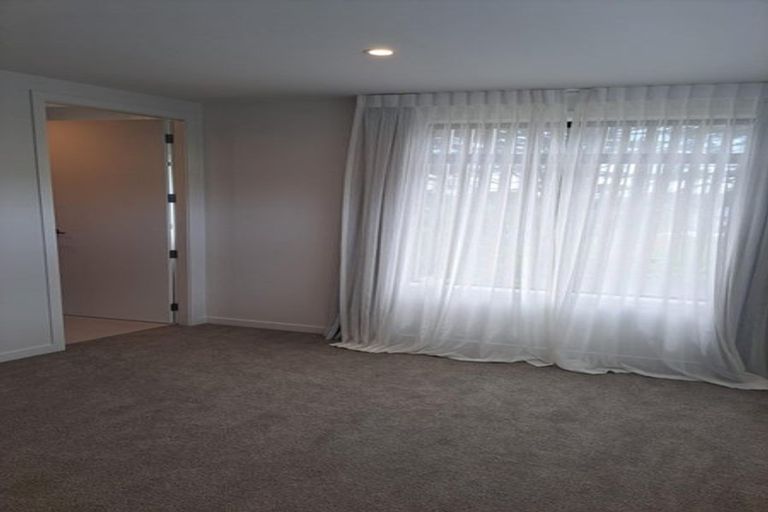 Photo of property in 18a Walker Road, Point Chevalier, Auckland, 1022