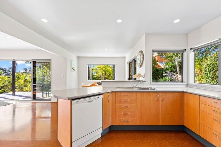 Photo of property in 8 Hector Lang Drive, Langs Beach, Waipu, 0582