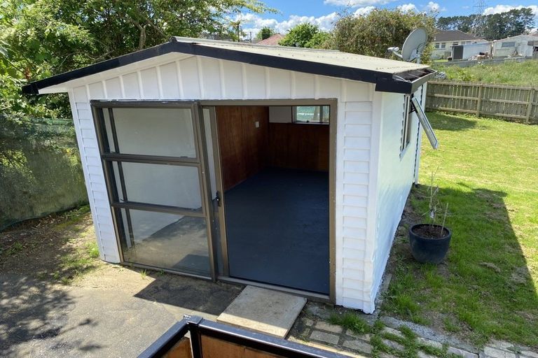 Photo of property in 2 Tainui Street, Meremere, Mercer, 2474