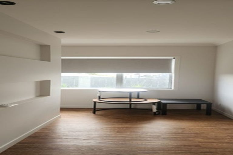 Photo of property in 4 Fortuna Place, East Tamaki Heights, Auckland, 2016