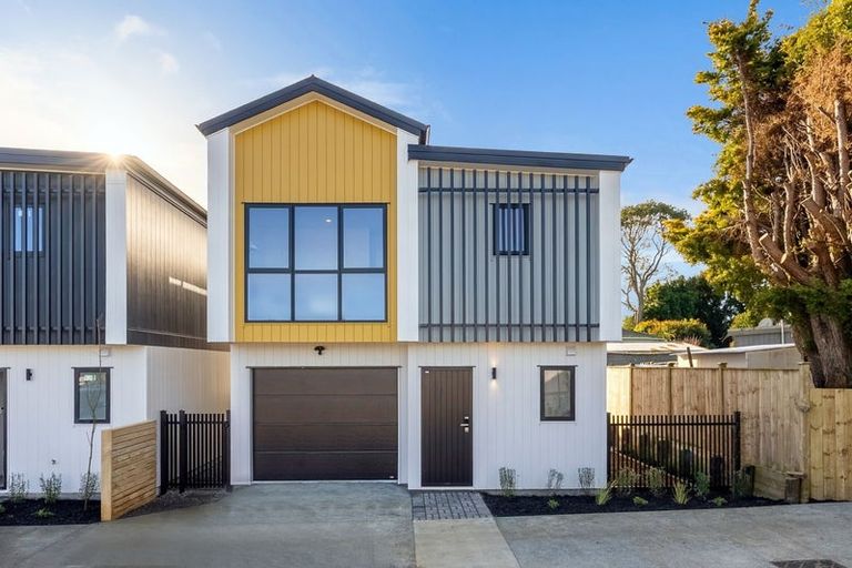 Photo of property in 3/31 Goodwin Drive, Rosehill, Papakura, 2113