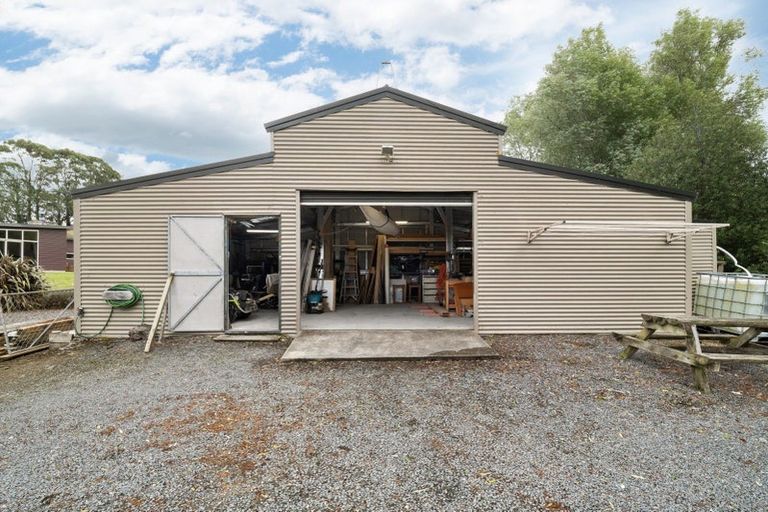 Photo of property in 37 Settlement Hill Road, Owaka, 9586