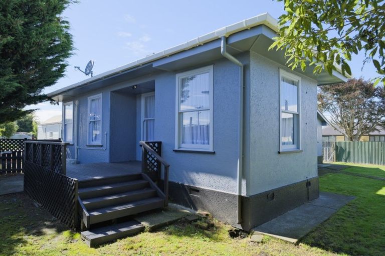 Photo of property in 18 Swinburn Street, Dannevirke, 4930