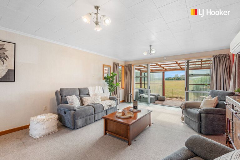 Photo of property in 3 Cargill Street, Milton, 9220