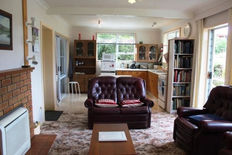 Photo of property in 4 Carnock Road, Harwood, Dunedin, 9077