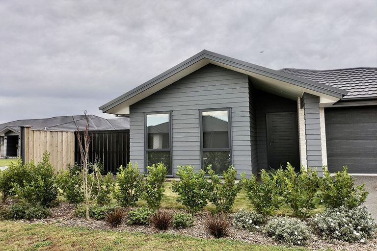 Photo of property in 6 Willetts Way, Rolleston, 7615