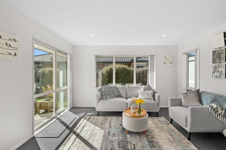Photo of property in 1 Eliza Place, Aidanfield, Christchurch, 8025