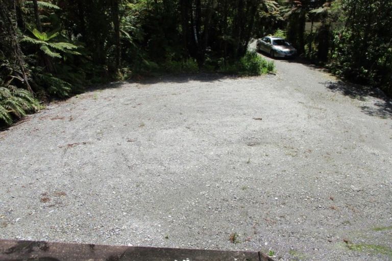 Photo of property in 14 Korua Street, Moana, 7872