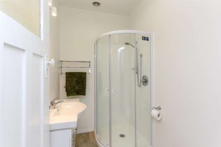 Photo of property in 168 Lemon Street, Strandon, New Plymouth, 4312