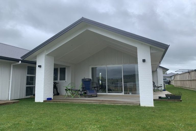 Photo of property in 40 Acacia Avenue, Kihikihi, Te Awamutu, 3800
