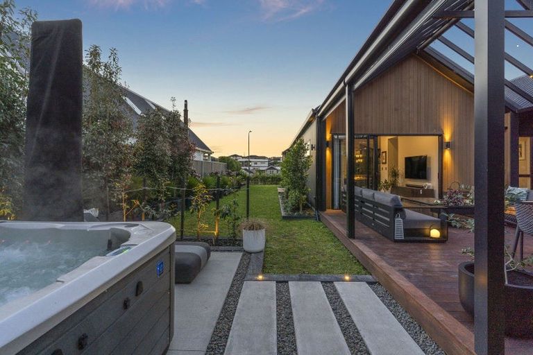 Photo of property in 64 Riverhead Point Drive, Riverhead, 0820