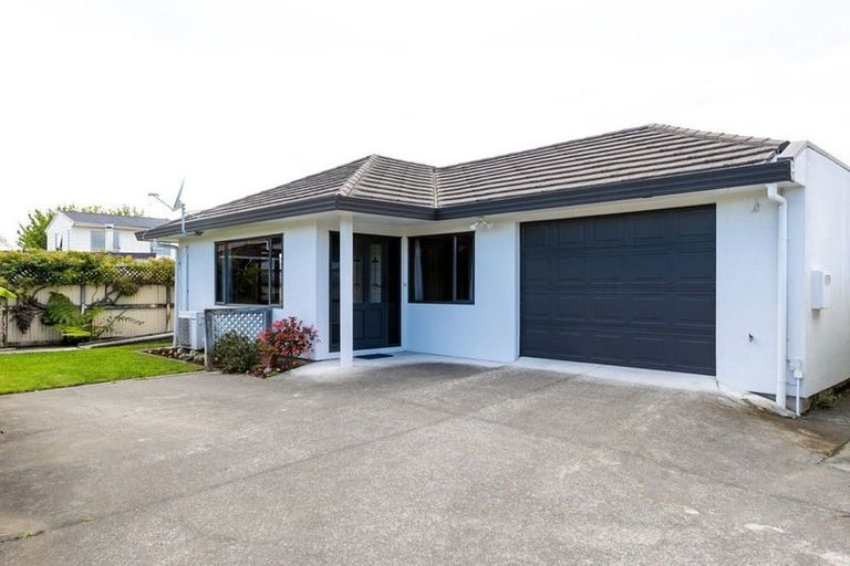 Photo of property in 2b Forward Street, Greenmeadows, Napier, 4112