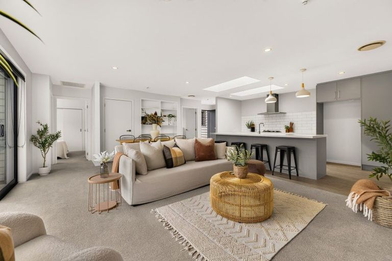Photo of property in 17 Cumberland Road, Lower Shotover, Queenstown, 9304