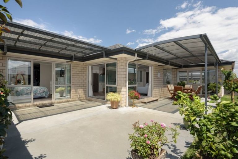 Photo of property in 113 Penetaka Heights, Pyes Pa, Tauranga, 3112