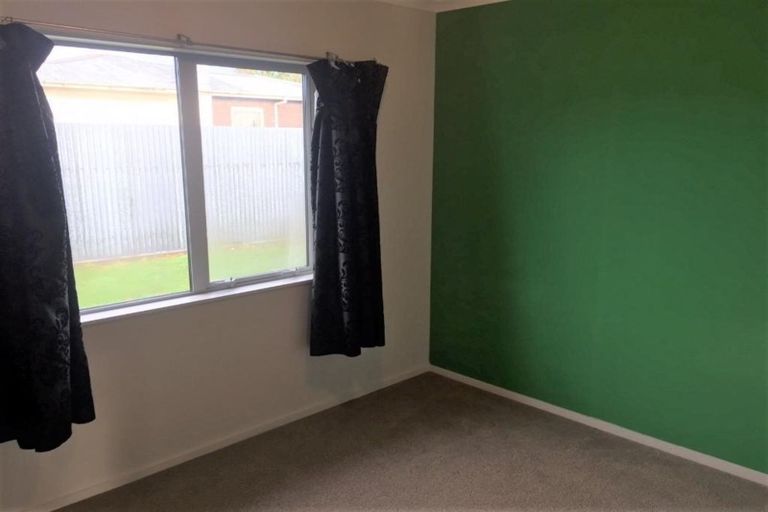 Photo of property in 26 Cobham Street, Levin, 5510