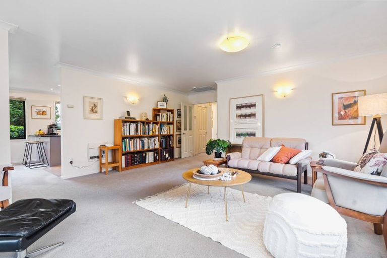 Photo of property in 13 Brentwood Avenue, Te Kamo, Whangarei, 0112