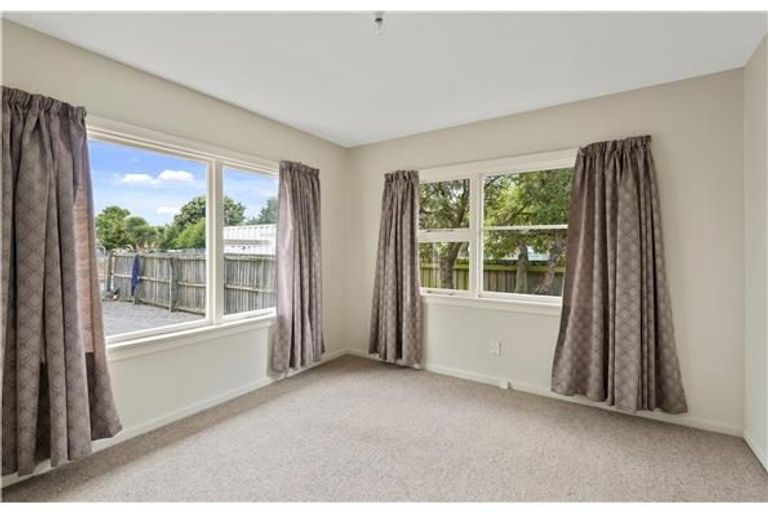 Photo of property in 1/5 Tara Street, Riccarton, Christchurch, 8041