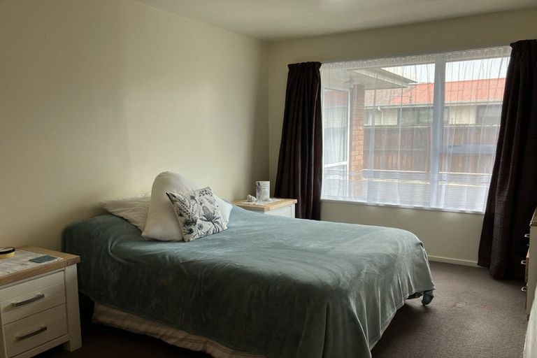 Photo of property in 2/7 Dilworth Street, Riccarton, Christchurch, 8011