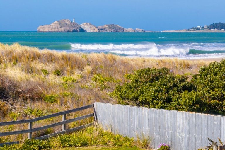 Photo of property in 44f Mataikona Road, Whakataki, Tinui, 5889