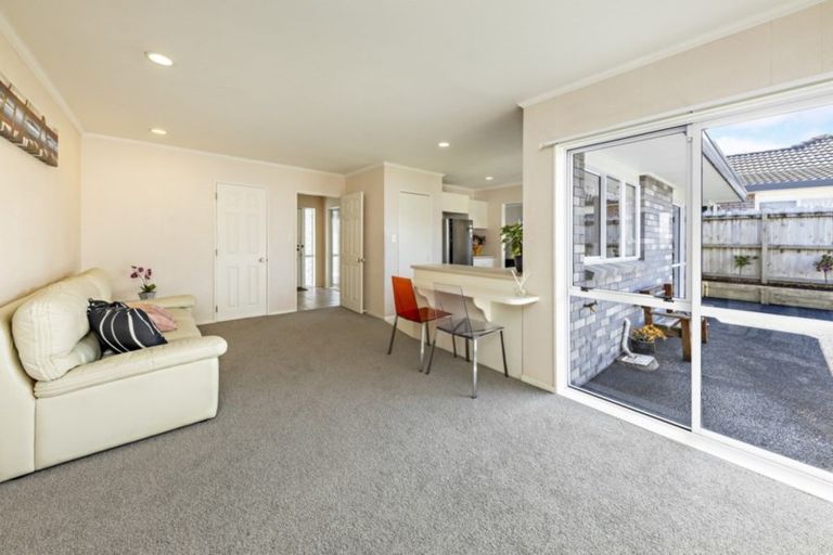 Photo of property in 1/12 Edendale Road, Somerville, Auckland, 2014