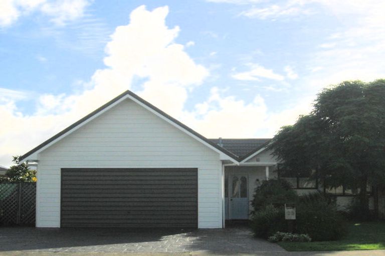 Photo of property in 25 Cedar Drive, Paraparaumu Beach, Paraparaumu, 5032