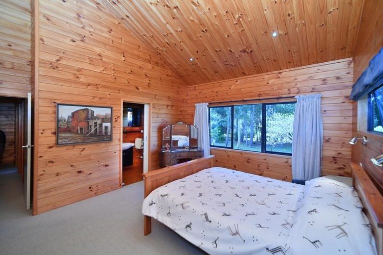 Photo of property in 821 Matarangi Drive, Matarangi, Whitianga, 3592