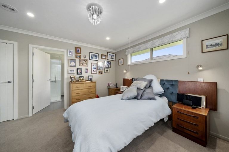 Photo of property in 31 Waipunahau Road, Waikanae, 5036