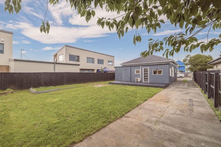 Photo of property in 31 Frederick Street, Waltham, Christchurch, 8011