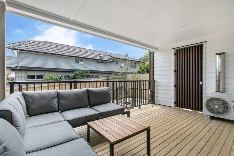 Photo of property in 3/141 Wallace Road, Mangere Bridge, Auckland, 2022