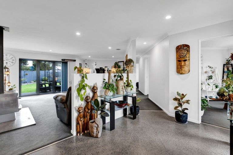 Photo of property in 22 Koromiko Street, Inglewood, 4330