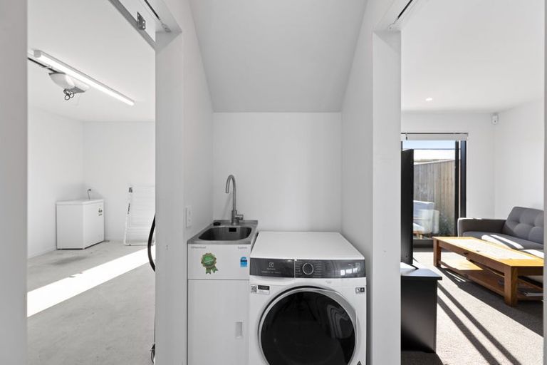 Photo of property in 2/59 Amyes Road, Hornby, Christchurch, 8042