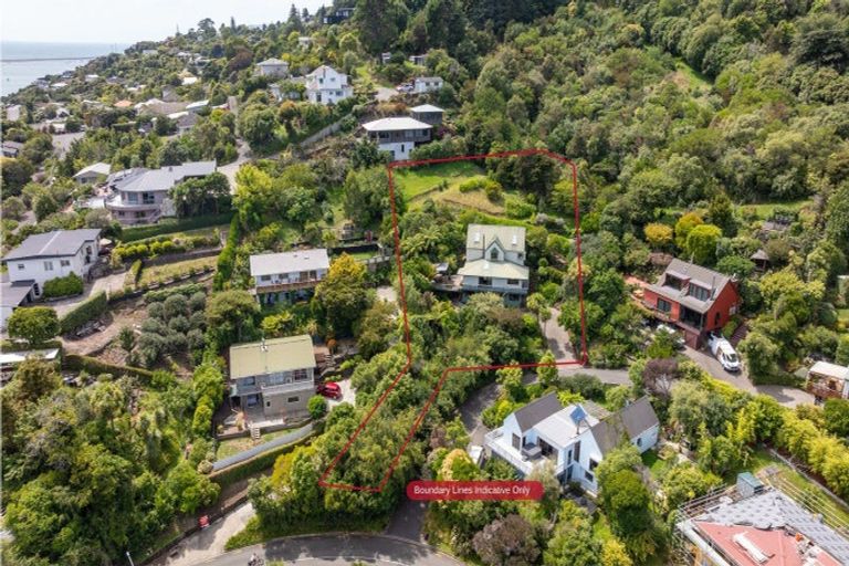 Photo of property in 102 Tosswill Road, Tahunanui, Nelson, 7011