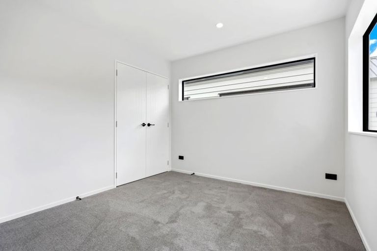 Photo of property in 54a Waimai Avenue, Weymouth, Auckland, 2103