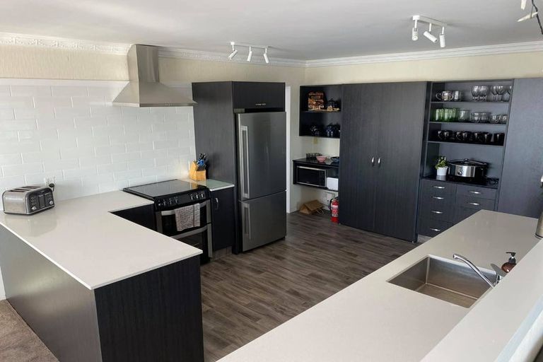 Photo of property in 31 Thelma Place, Lynmore, Rotorua, 3010