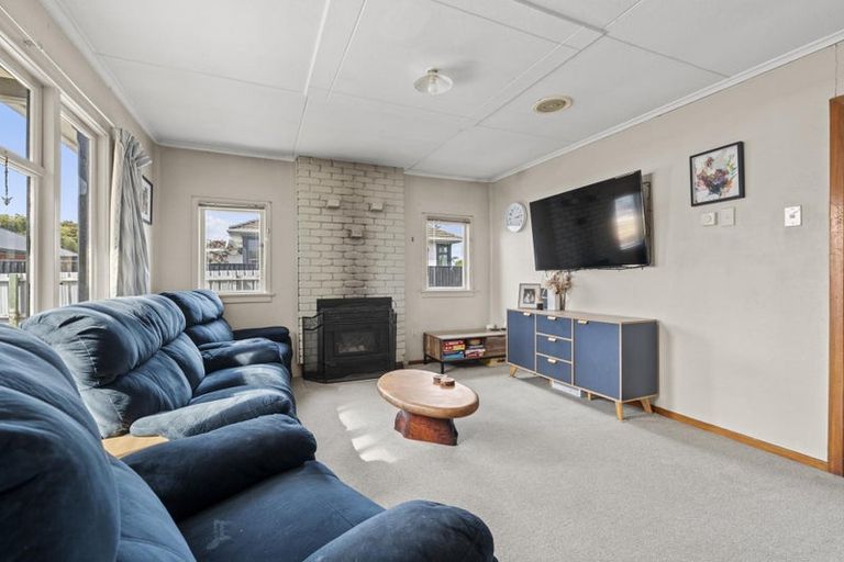 Photo of property in 64 Moa Street, Waikiwi, Invercargill, 9810