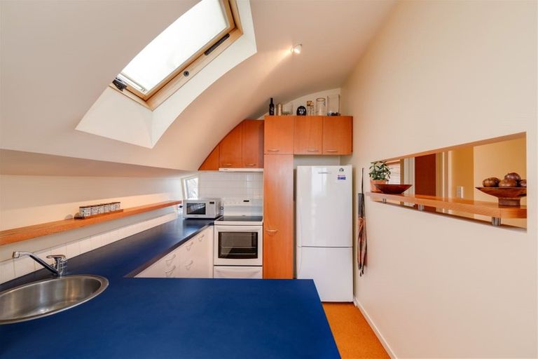 Photo of property in 32 Esplanade, Sumner, Christchurch, 8081