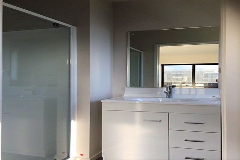 Photo of property in 51 Moreton Green, Rolleston, 7615