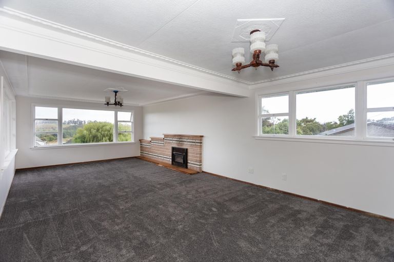 Photo of property in 6 Oban Street, Holmes Hill, Oamaru, 9401