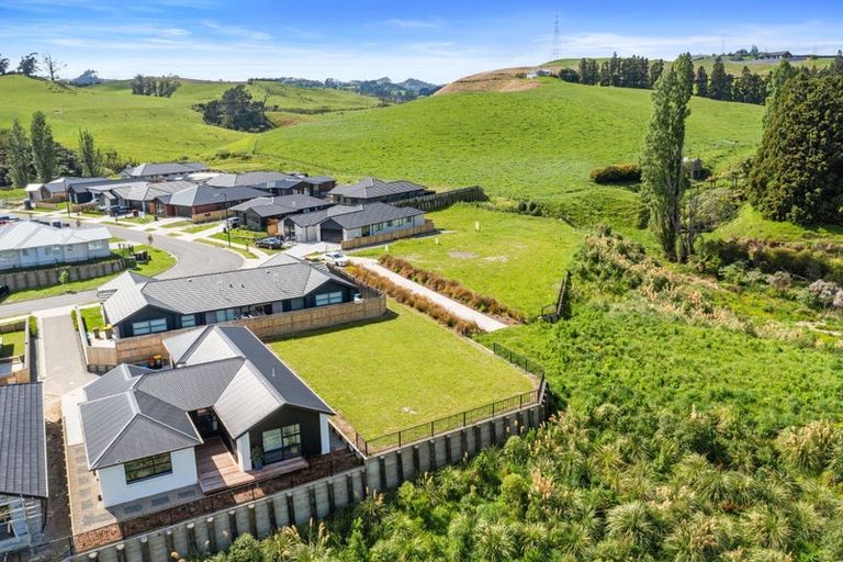 Photo of property in 241 Adler Drive, Ohauiti, Tauranga, 3112