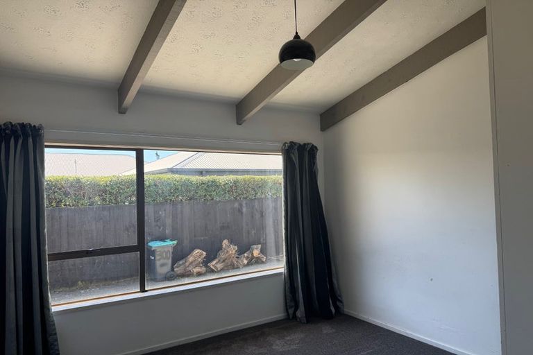 Photo of property in 300a Bower Avenue, North New Brighton, Christchurch, 8083