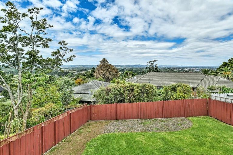 Photo of property in 223 Hill Road, The Gardens, Auckland, 2105