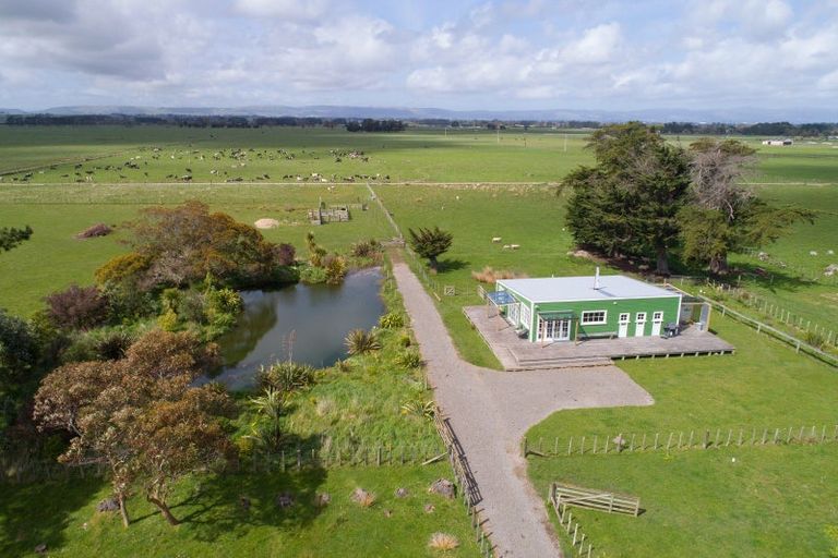 Photo of property in 98 Taonui Road, Aorangi, Feilding, 4775
